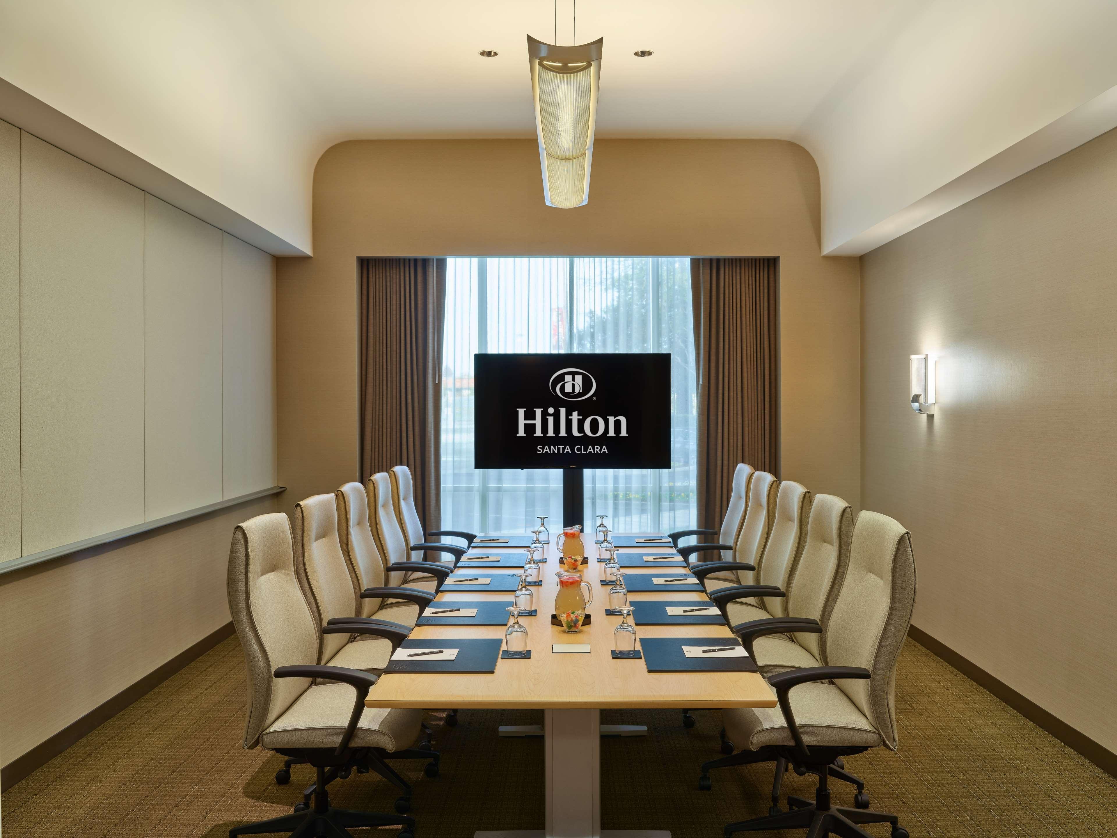 Hilton Santa Clara Exterior foto